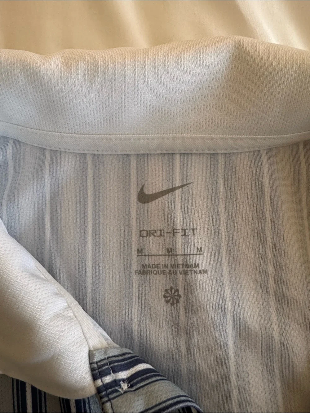 Nike Men’s Navy and White Striped Polo